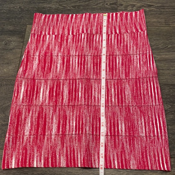 BCBG MaxAzria Space Dye Bandage Skirt - Picture 7 of 7